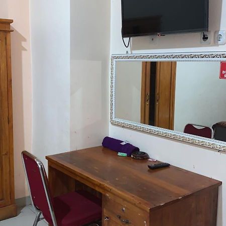 Wisma Reza Palopo Motel Kültér fotó