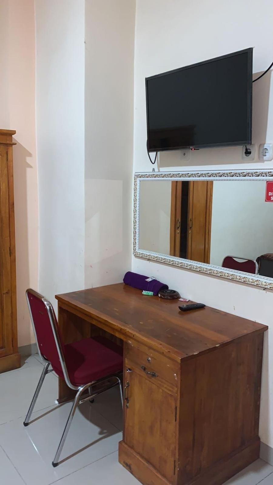 Wisma Reza Palopo Motel Kültér fotó